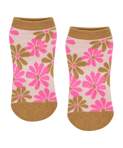 MoveActive | Low Rise Grippy Socks | Retro Floral